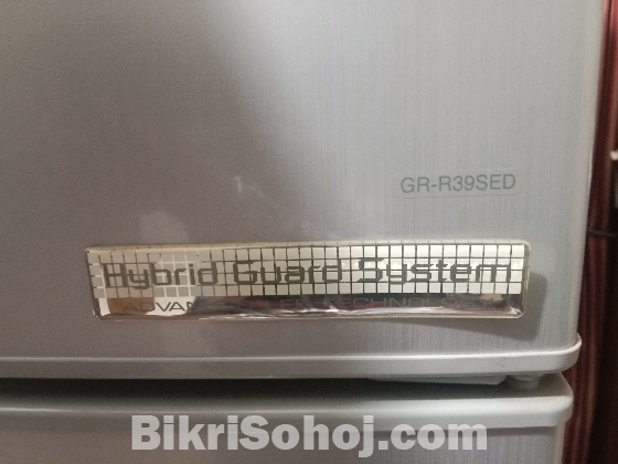 Japanese Toshiba Refrigerator (তোশিবা ফ্রিজ - জাপান)